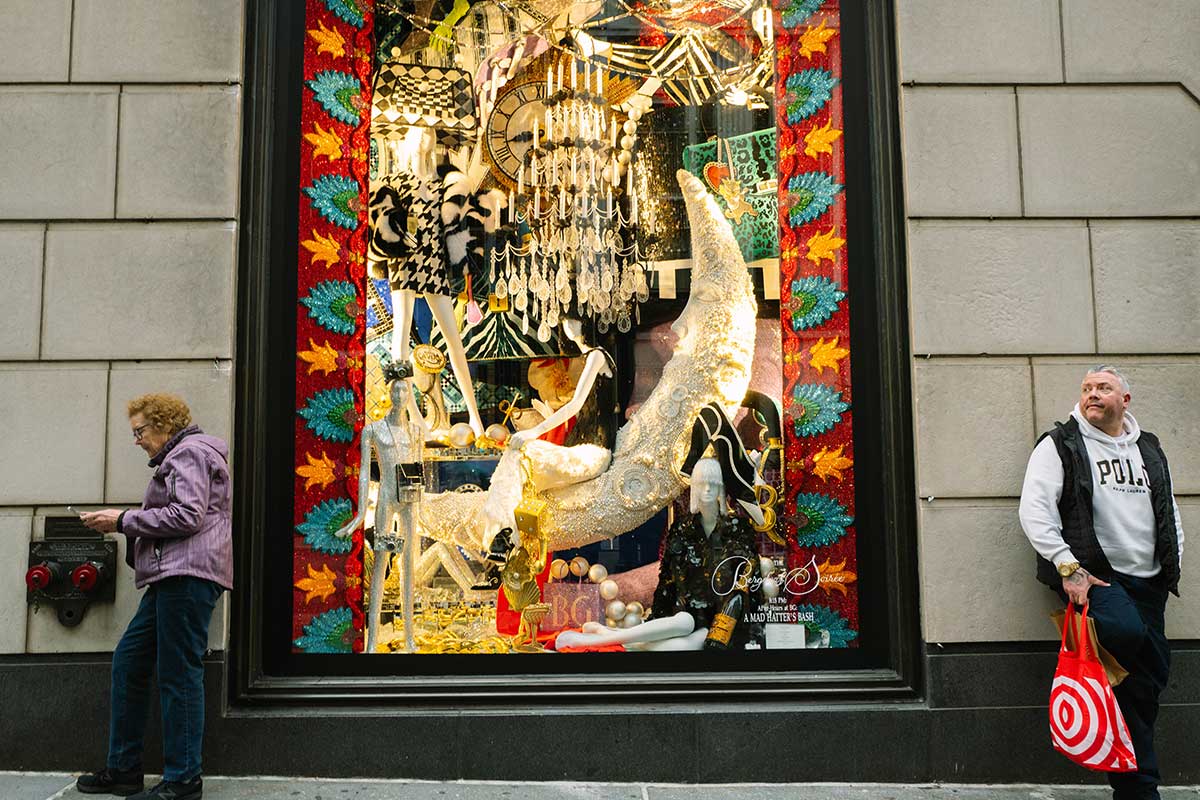 Bergdorf Goodman, Fifth Avenue in New York. Photo: 123nyc.org / Raman Shaunia